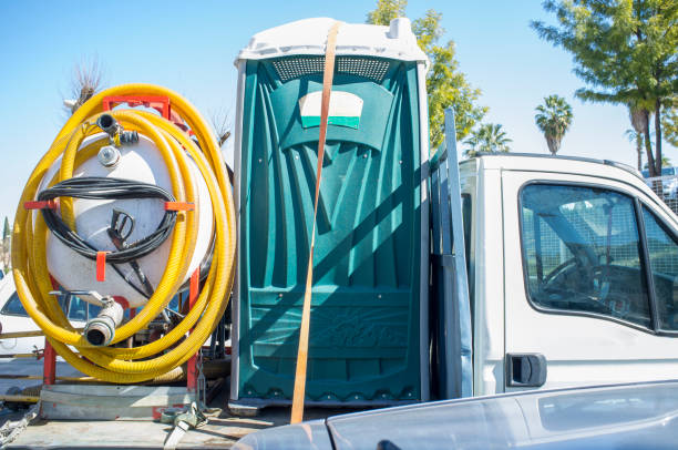 Best Portable toilet rental cost  in Swisher, IA